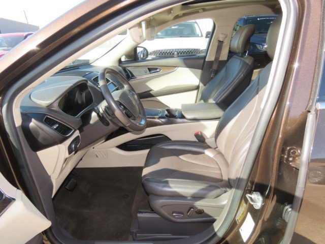 Used 2019 Lincoln Nautilus Select FWD image 24