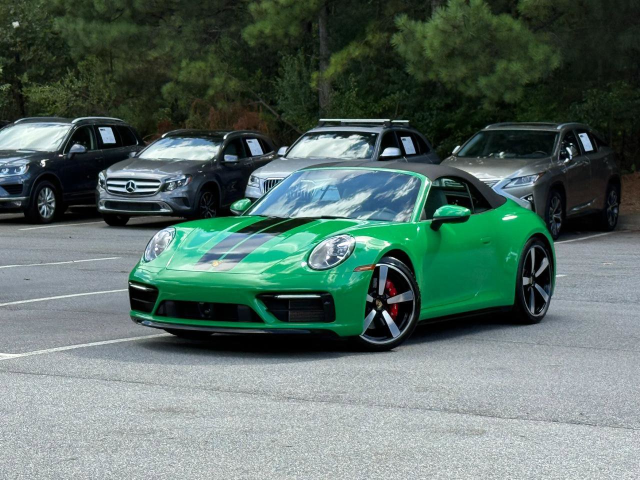 Used 2023 Porsche 911 Carrera S RWD image 3