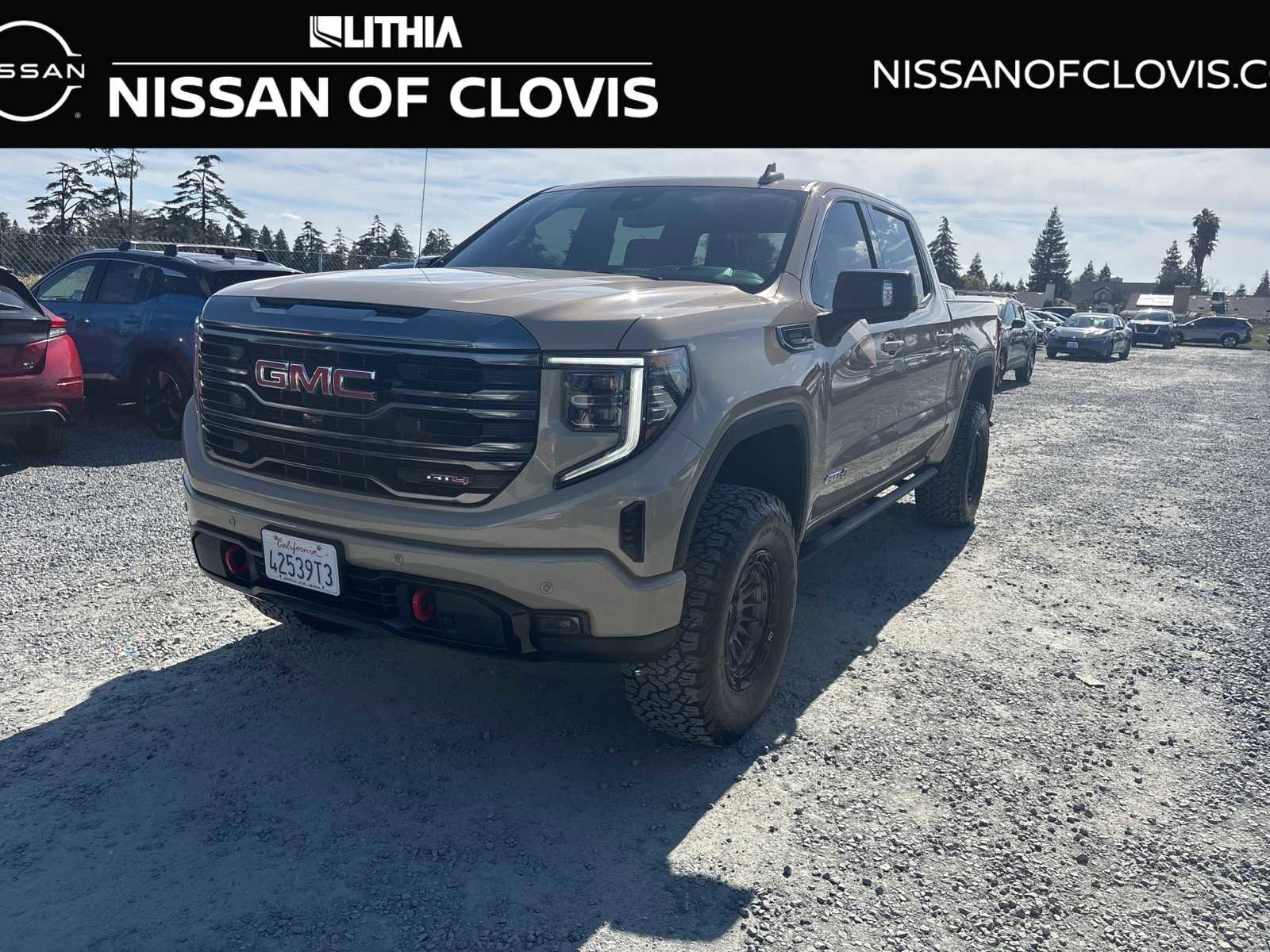 Used 2023 GMC Sierra 1500 AT4 video 1