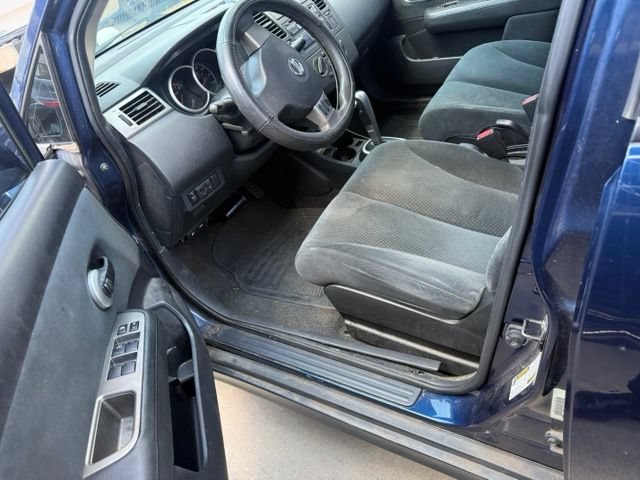Used 2010 Nissan Versa 1.8 S w/ PWR Plus Pkg FWD image 4