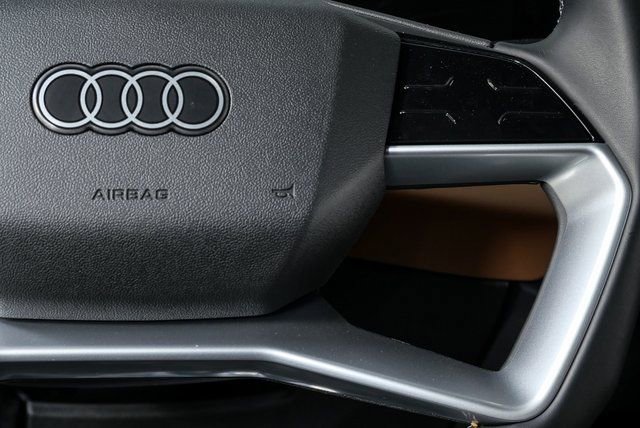 Used 2025 Audi A5 2.0T Premium Plus image 12