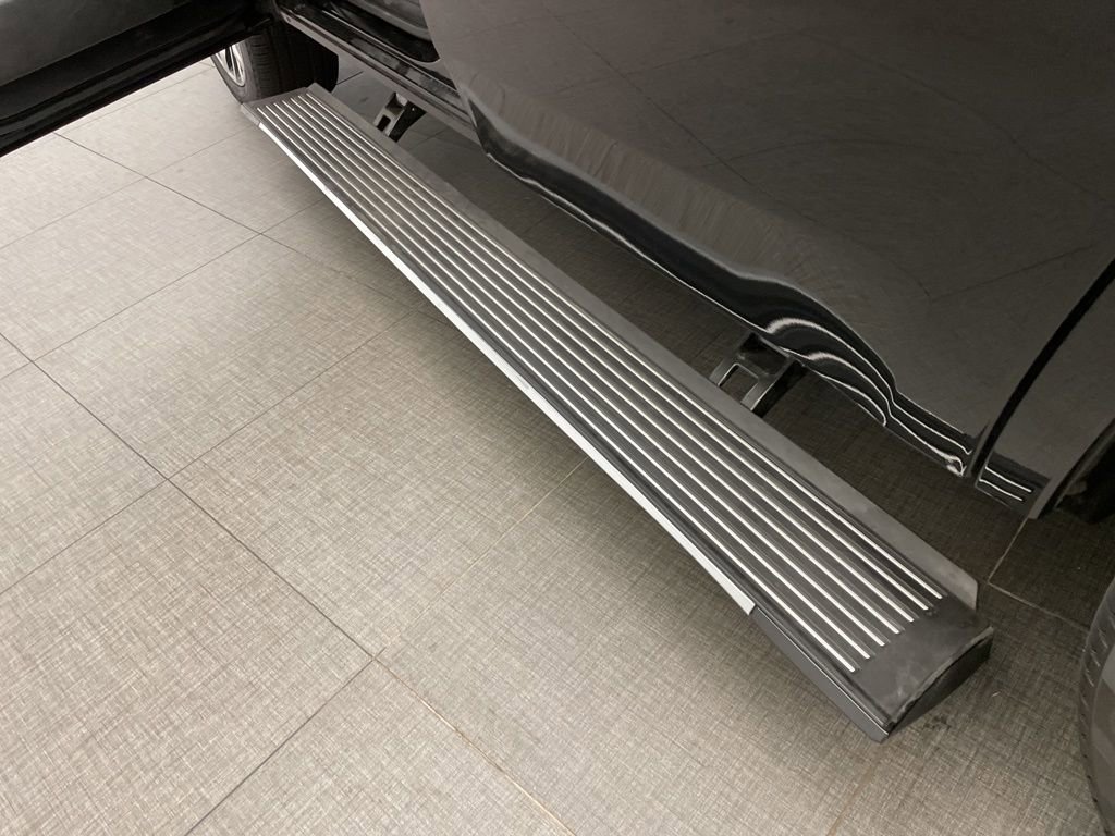 New 2025 Jeep Wagoneer Series II AWD/4WD image 12