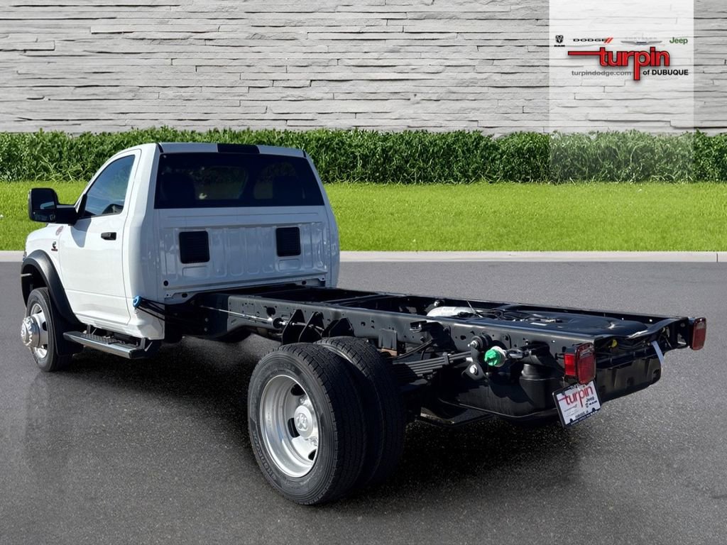 New 2024 RAM 5500 Tradesman AWD/4WD image 4