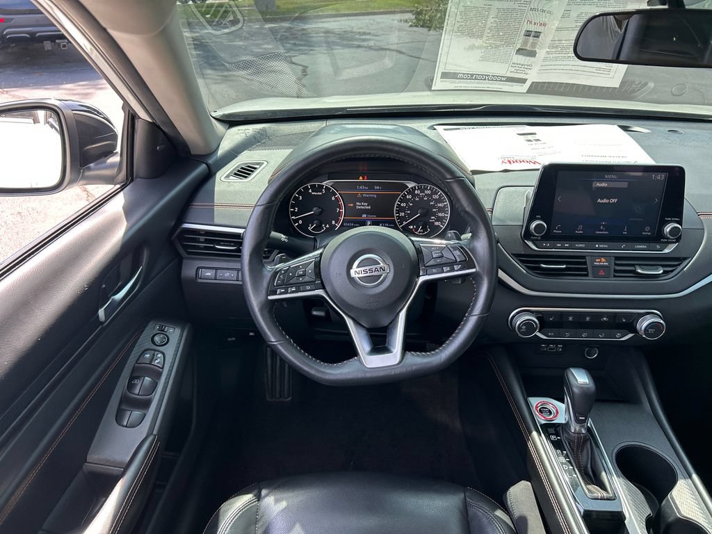 Used 2021 Nissan Altima 2.0 SR FWD image 30