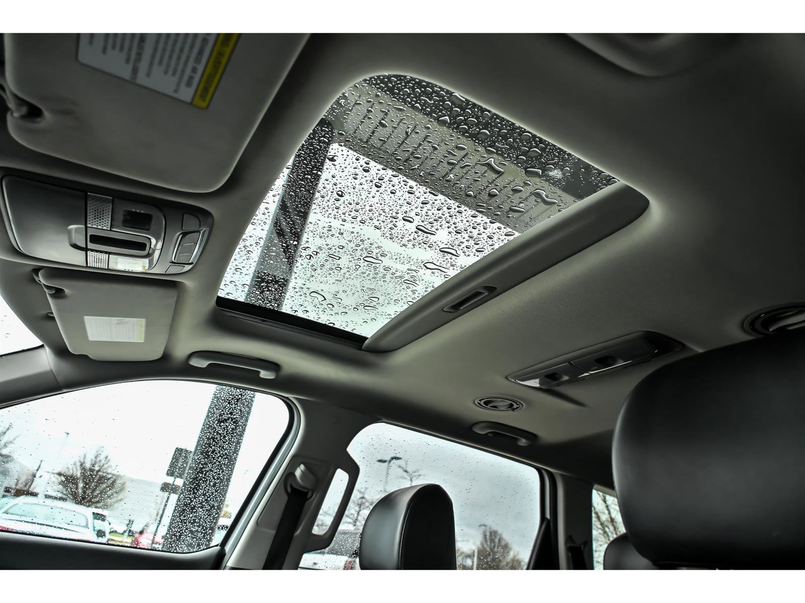 Used 2022 Kia Telluride S image 13