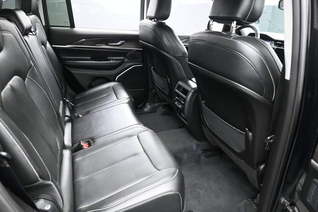 Used 2023 Jeep Grand Cherokee 4WD 4xe image 29