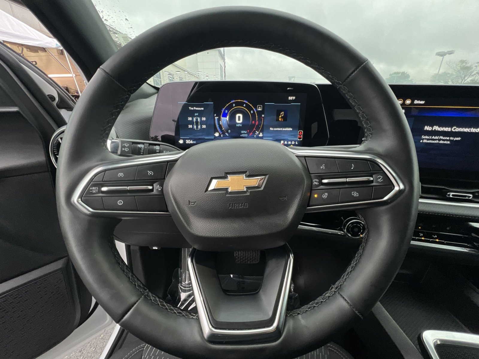Used 2025 Chevrolet Equinox LT FWD image 24