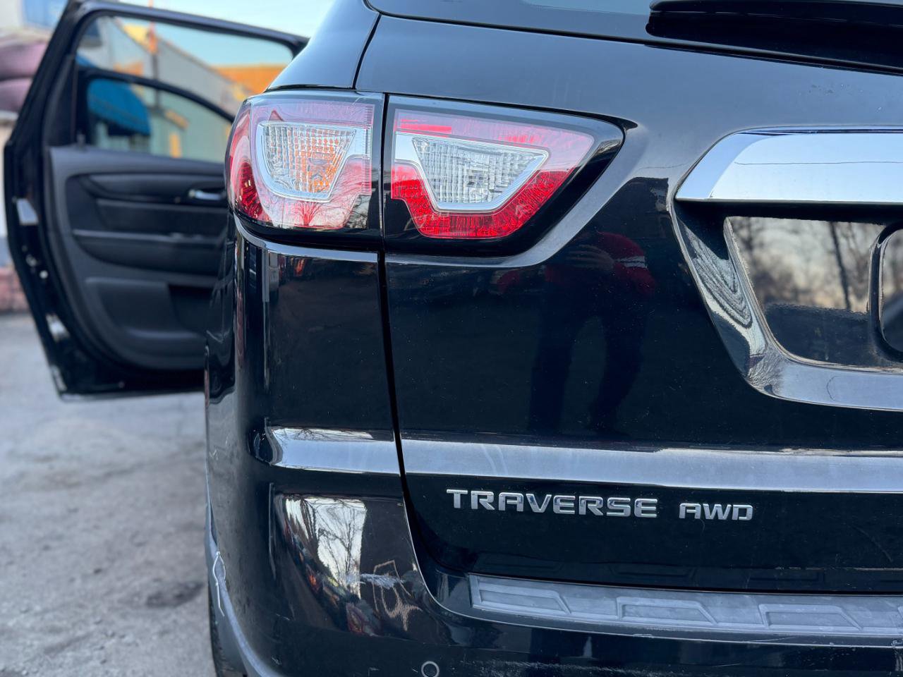 Used 2017 Chevrolet Traverse LT AWD/4WD image 51