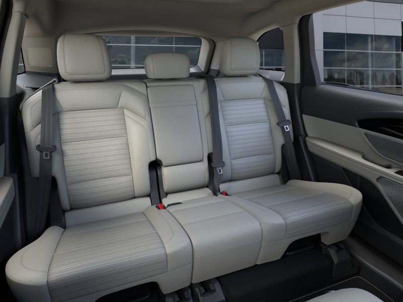 New 2026 Lincoln Nautilus Reserve AWD/4WD image 11