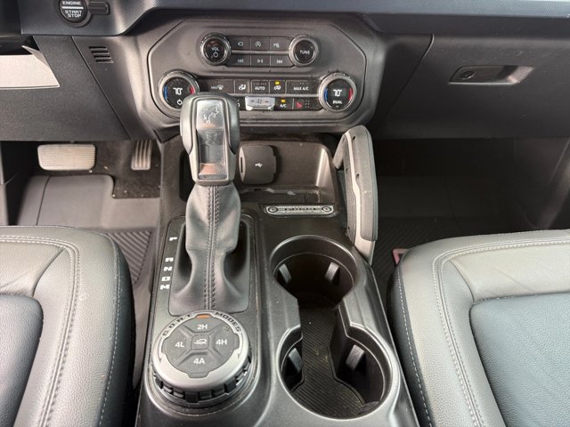Used 2023 Ford Bronco Outer Banks w/ Sasquatch Package AWD/4WD image 12