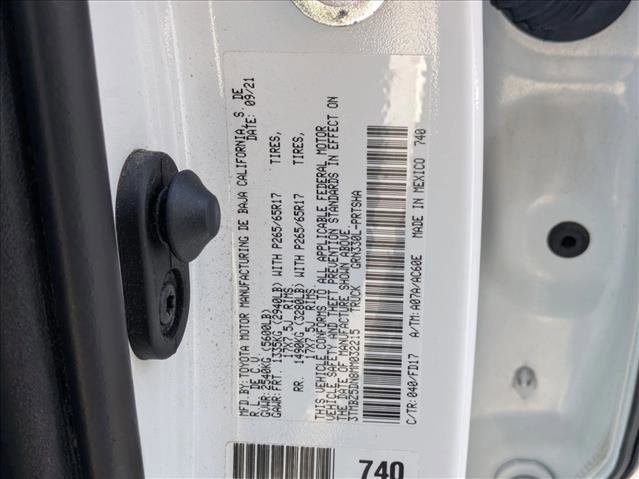 Used 2021 Toyota Tacoma TRD Sport w/ Technology Package RWD image 24