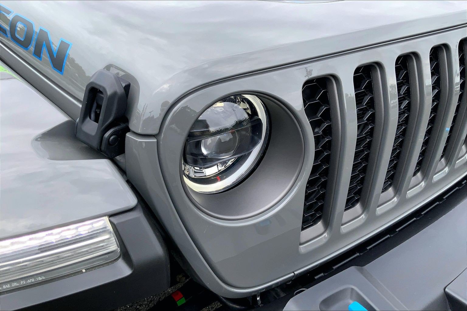 Certified 2023 Jeep Wrangler Unlimited Rubicon 4xe w/ Cold Weather Group AWD/4WD image 23