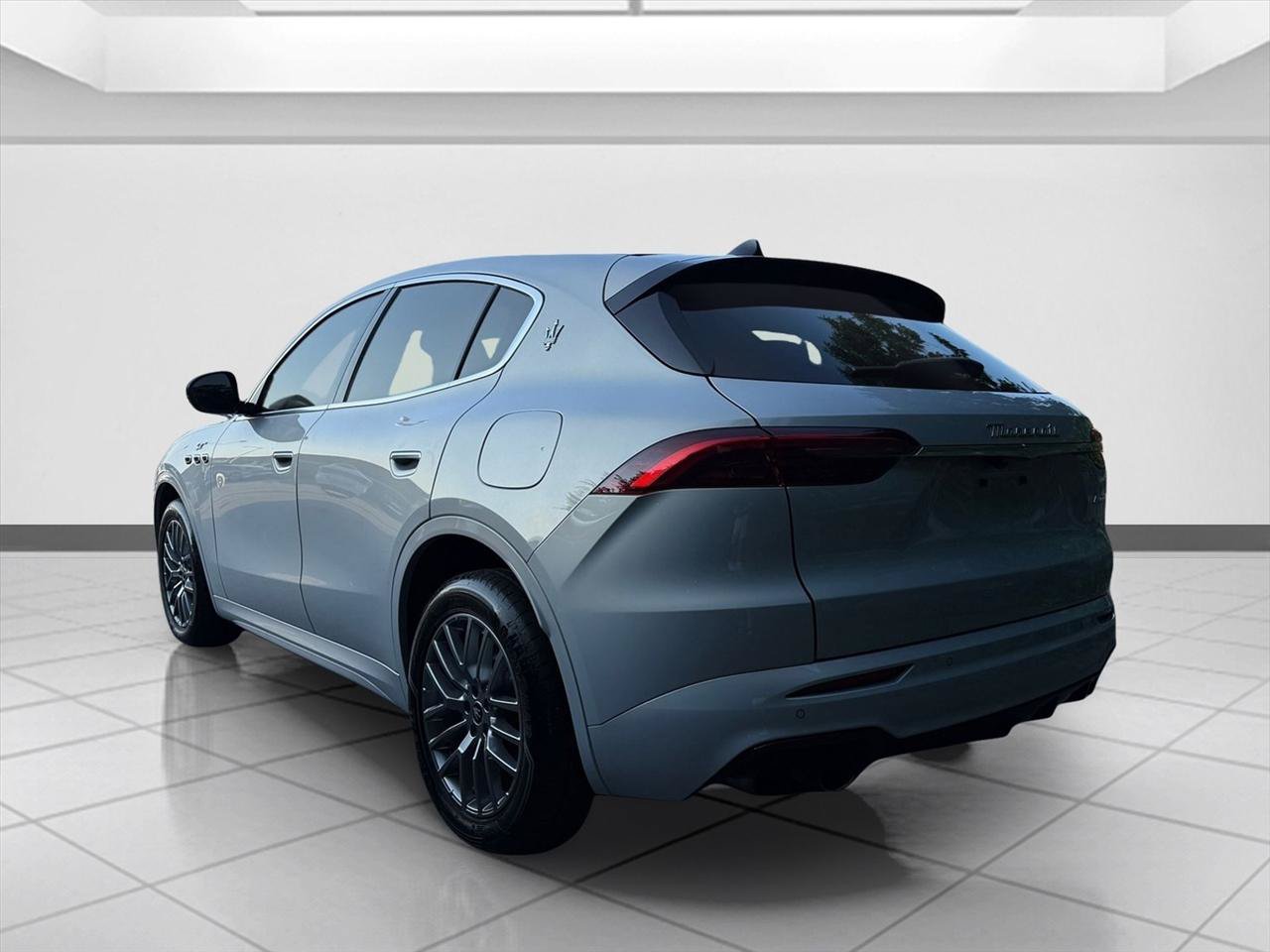 Used 2024 Maserati Grecale GT AWD/4WD image 3
