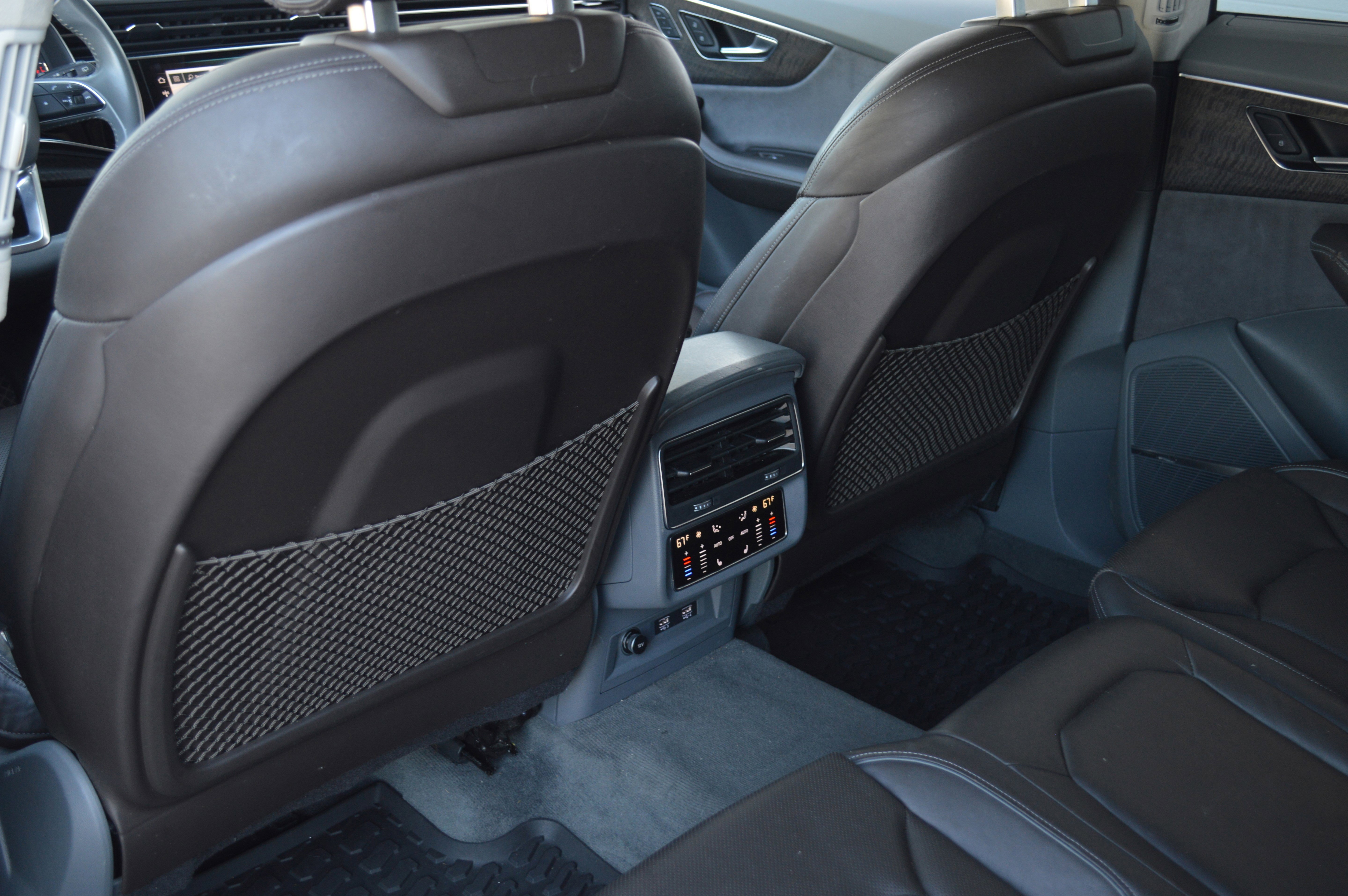 Used 2019 Audi Q8 Prestige w/ Luxury Package image 29