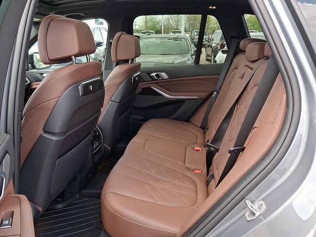 Used 2026 BMW X5 xDrive40i AWD/4WD image 8