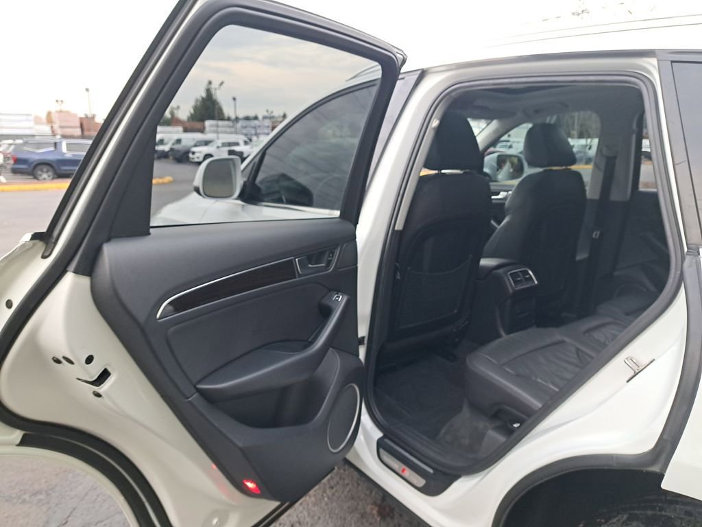 Used 2014 Audi Q5 3.0T Premium Plus image 13