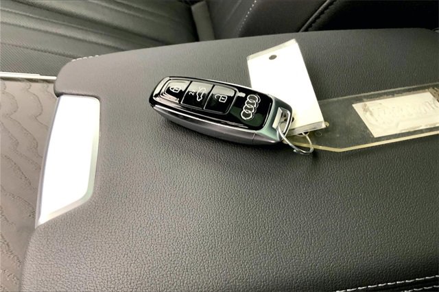 Certified 2022 Audi A6 Premium Plus w/ Premium Plus Package image 11