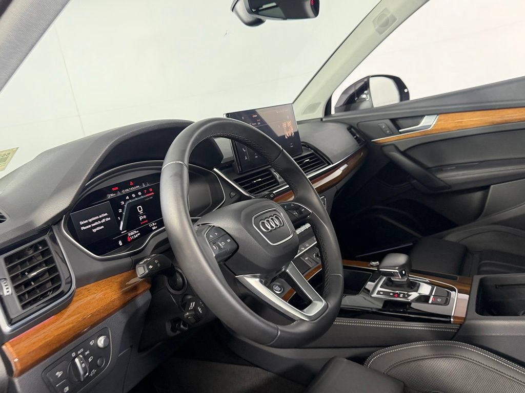 Used 2023 Audi Q5 2.0T Prestige w/ Prestige Package AWD/4WD image 26