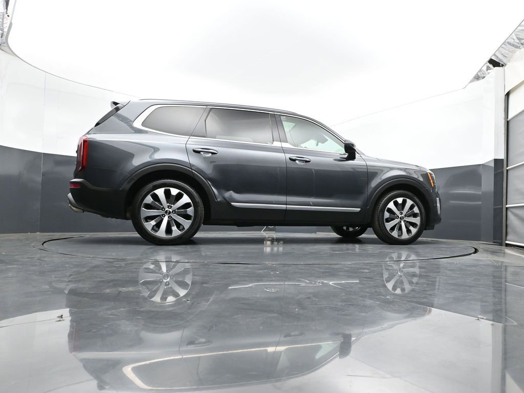 Used 2020 Kia Telluride S AWD/4WD image 29