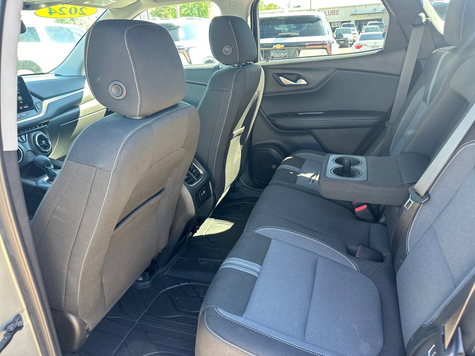 Used 2024 Chevrolet Blazer LT w/ Convenience Package FWD image 11