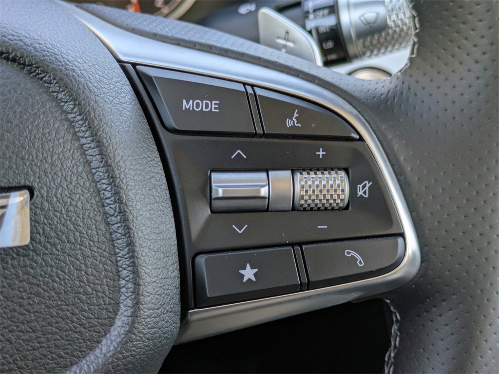 New 2026 Genesis G70 2.5T image 28