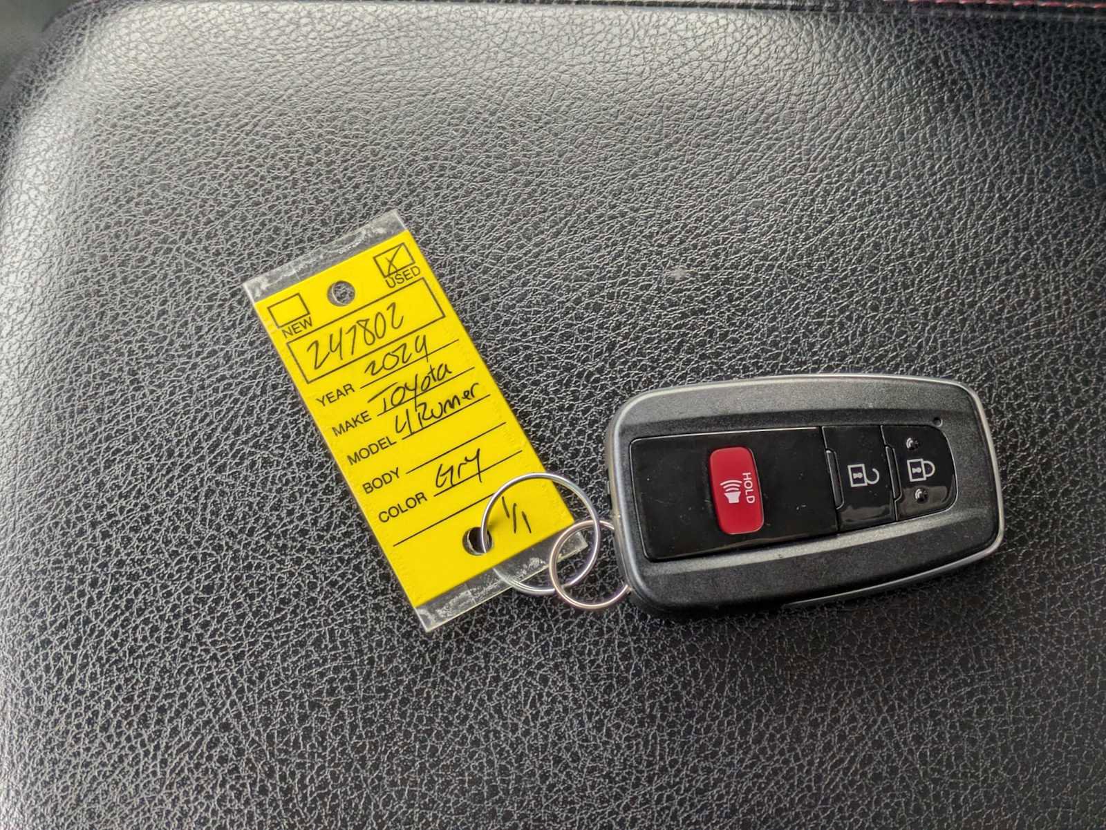 Used 2024 Toyota 4Runner TRD Off-Road image 33