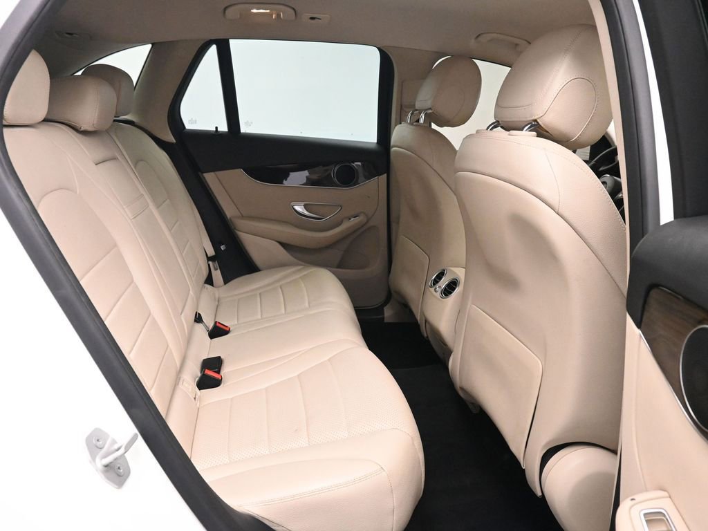 Used 2016 Mercedes-Benz GLC 300 image 17