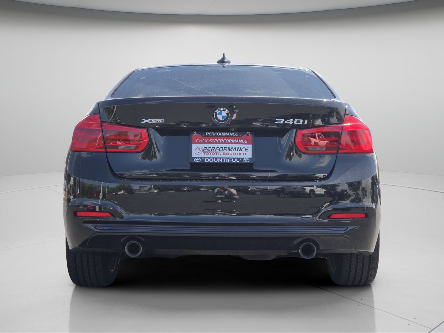 Used 2018 BMW 340i xDrive Sedan AWD/4WD image 26