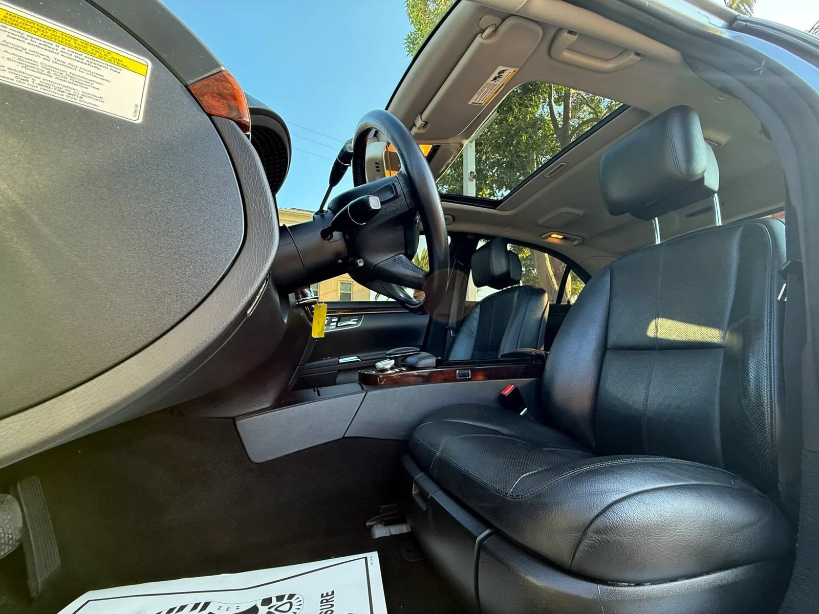 Used 2007 Mercedes-Benz S 550 image 32