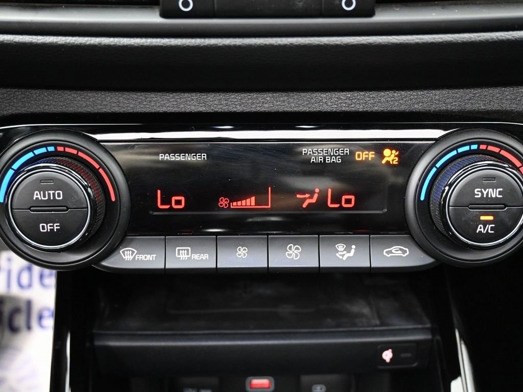 Used 2022 Kia Forte GT image 25