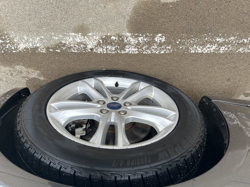 Used 2018 Ford Fusion SE w/ Fusion SE Technology Package image 26