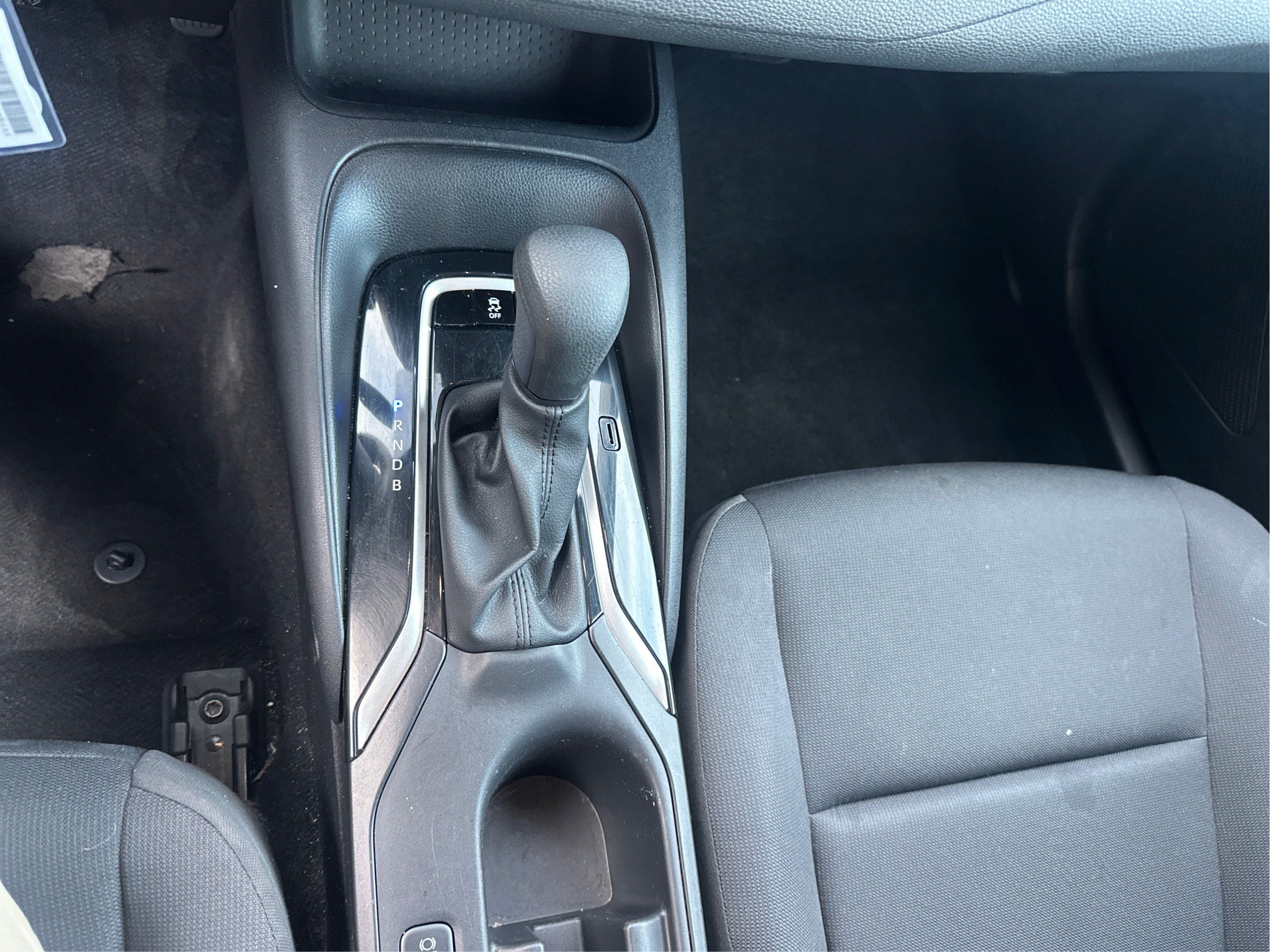 Used 2025 Toyota Corolla LE FWD image 15
