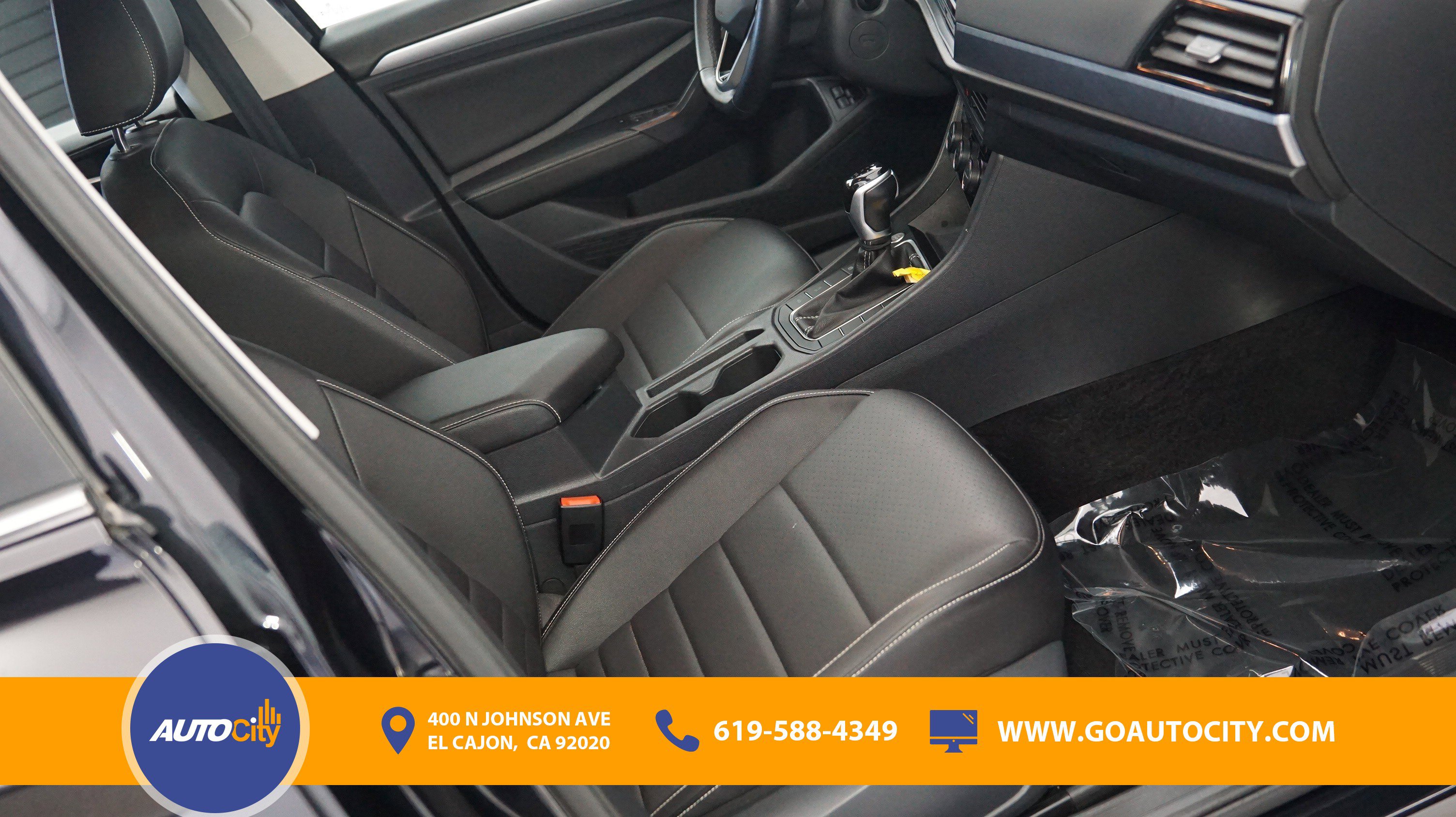 Used 2024 Volkswagen Jetta SE image 8