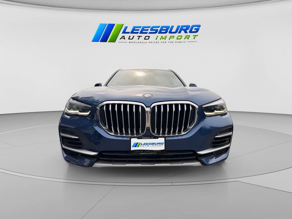 Used 2023 BMW X5 xDrive40i w/ Premium Package AWD/4WD image 5