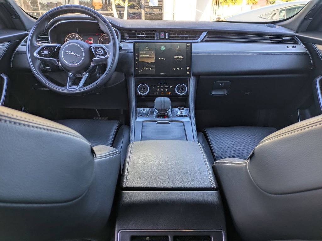 Used 2024 Jaguar F-PACE R-Dynamic S AWD/4WD image 21