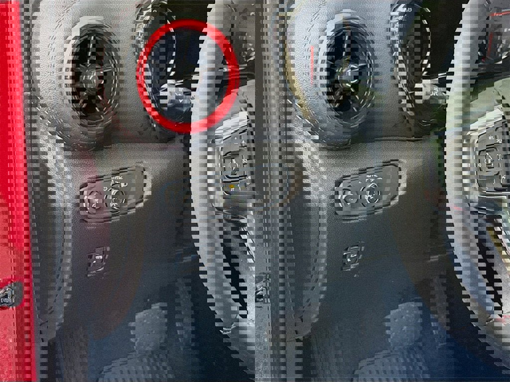 Used 2025 Chevrolet Blazer RS w/ Enhanced Convenience Package image 4