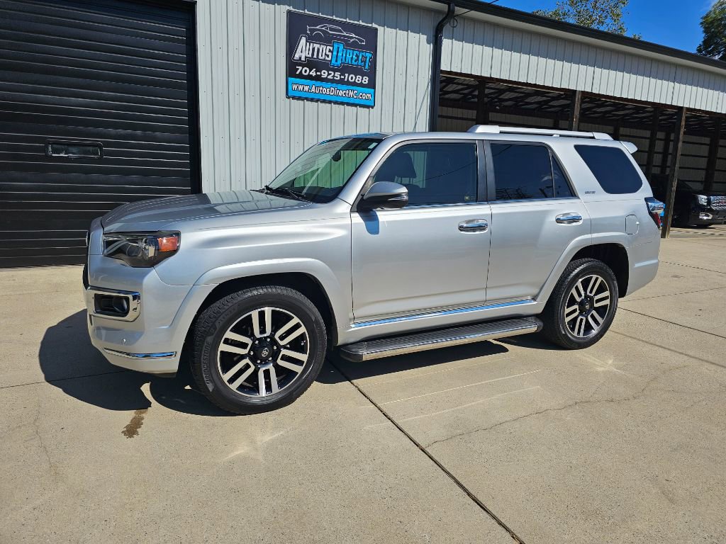 Used 2016 Toyota 4Runner Limited image 3