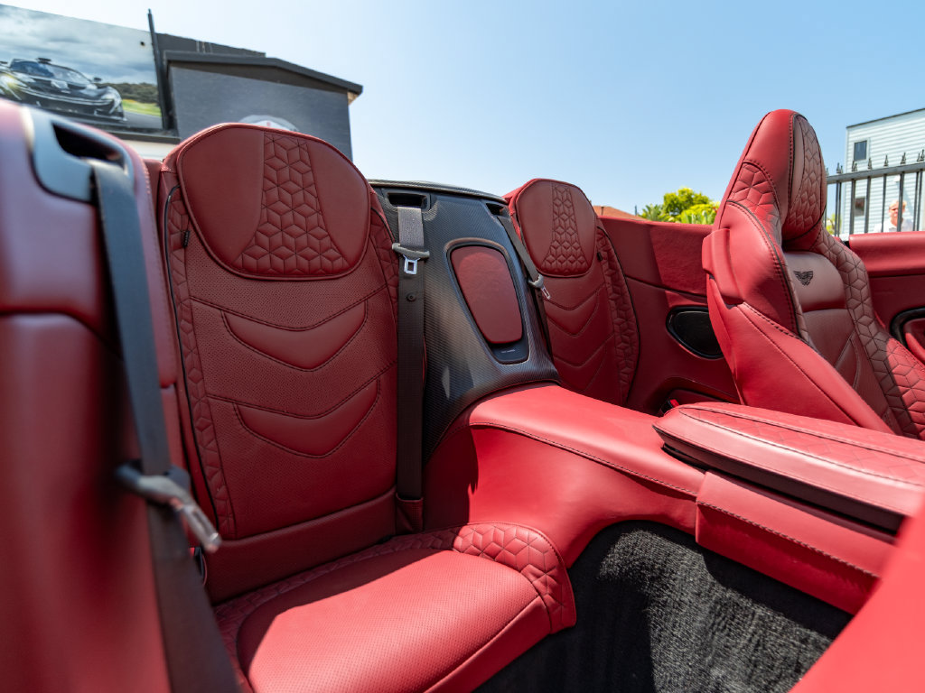 Used 2020 Aston Martin DBS Superleggera Volante RWD image 35