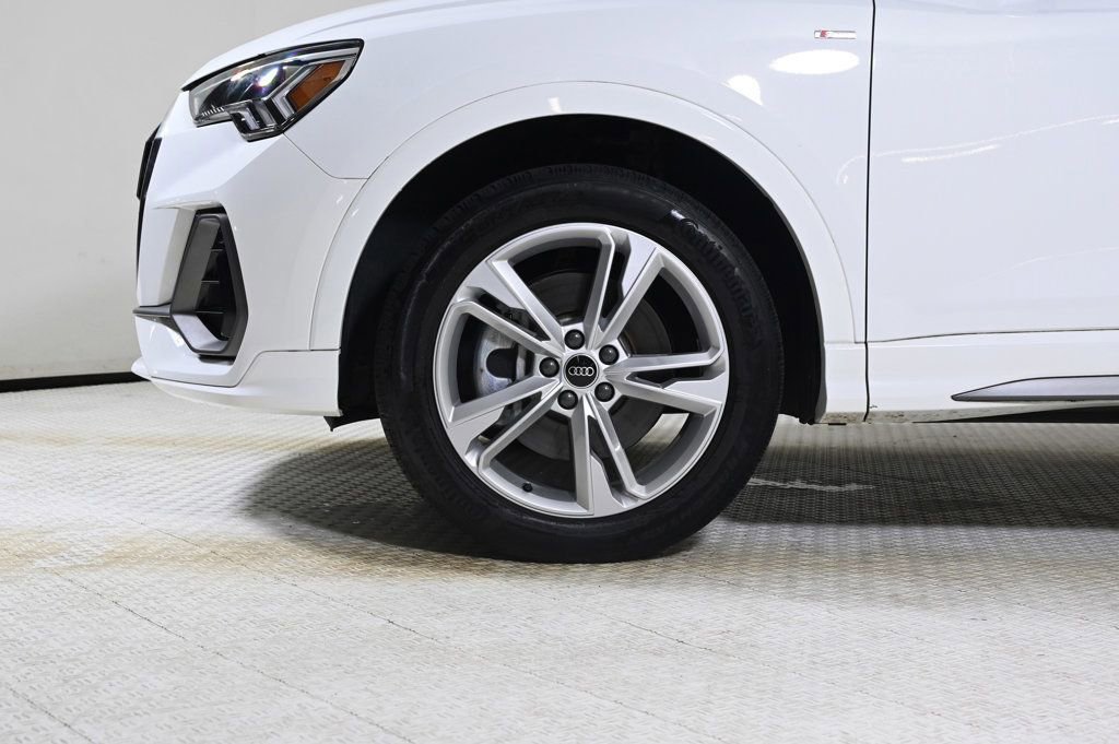 Certified 2023 Audi Q3 2.0T Premium w/ Convenience Package image 23