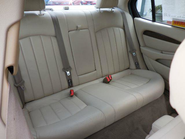 Used 2002 Jaguar X-TYPE 3.0 image 16