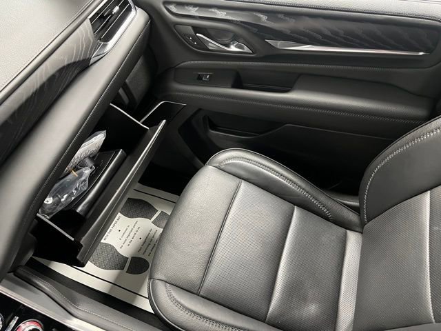 Used 2022 GMC Yukon XL Denali image 39