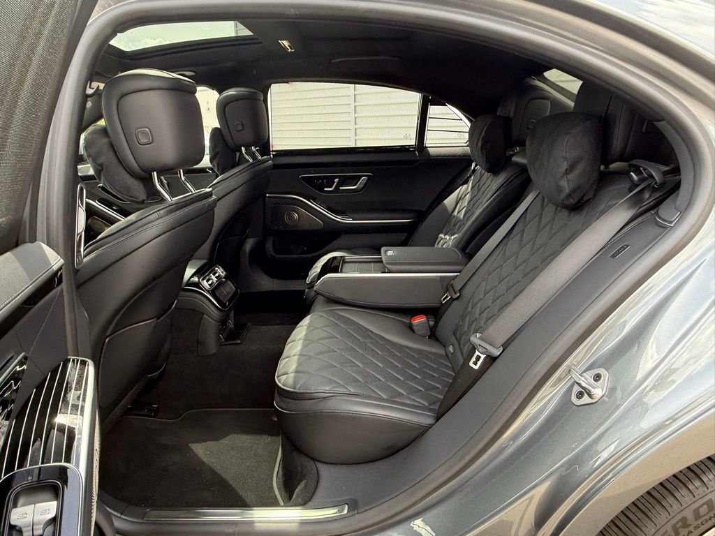Used 2022 Mercedes-Benz S 580 4MATIC Sedan image 18