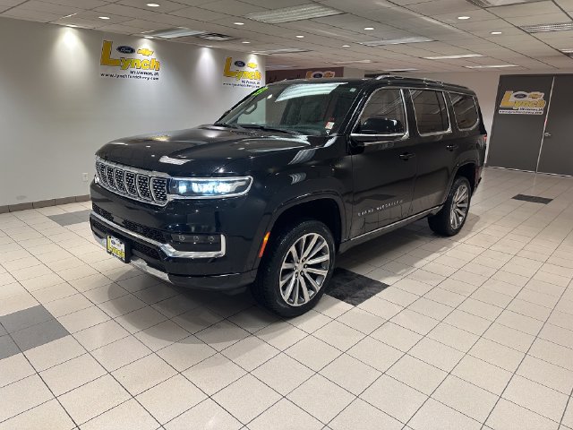 Used 2023 Jeep Grand Wagoneer Series II w/ Premium Group II AWD/4WD image 2