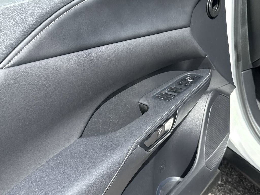 Used 2025 Lexus RX 350 FWD w/ Technology Package image 29