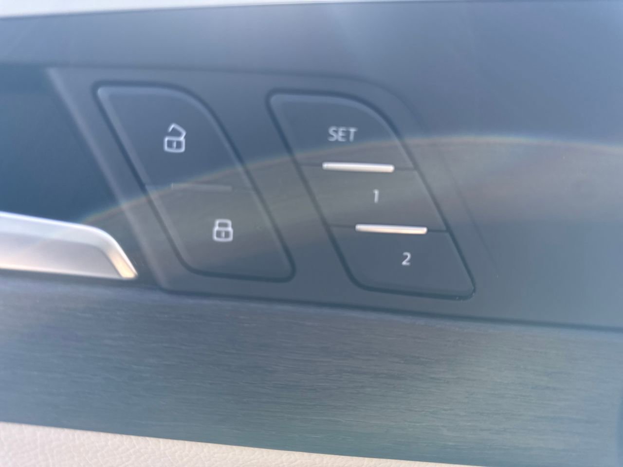 Used 2019 Audi A4 2.0T Premium w/ Convenience Package image 16