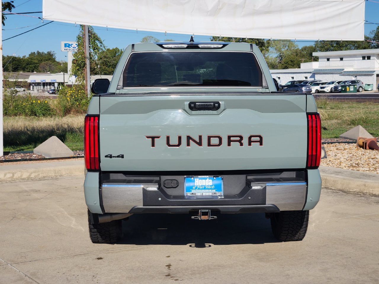 Used 2022 Toyota Tundra SR5 w/ TRD Off-Road Package AWD/4WD image 6
