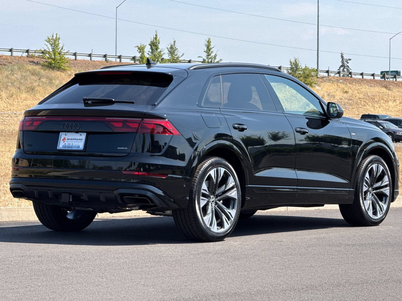 New 2026 Audi Q8 Prestige AWD/4WD image 3