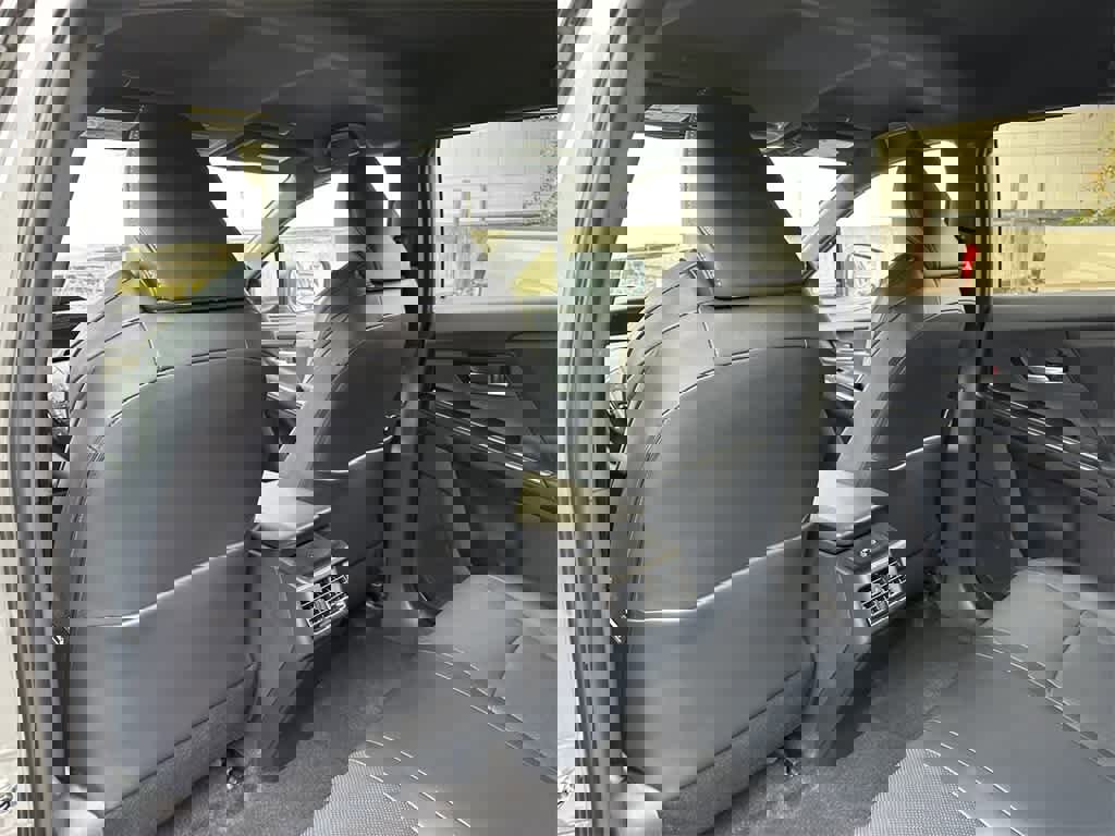 New 2026 Subaru Solterra Premium image 12