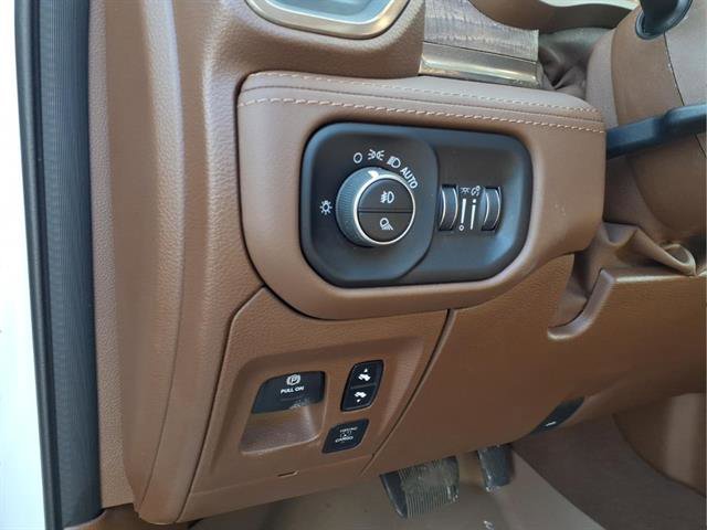 Used 2020 RAM 1500 Longhorn image 14