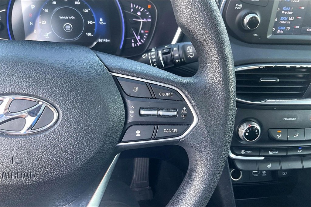 Used 2019 Hyundai Santa Fe SEL image 18
